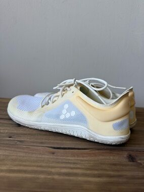 Vivo barefoot Low-Profile Trainer in White and Cream